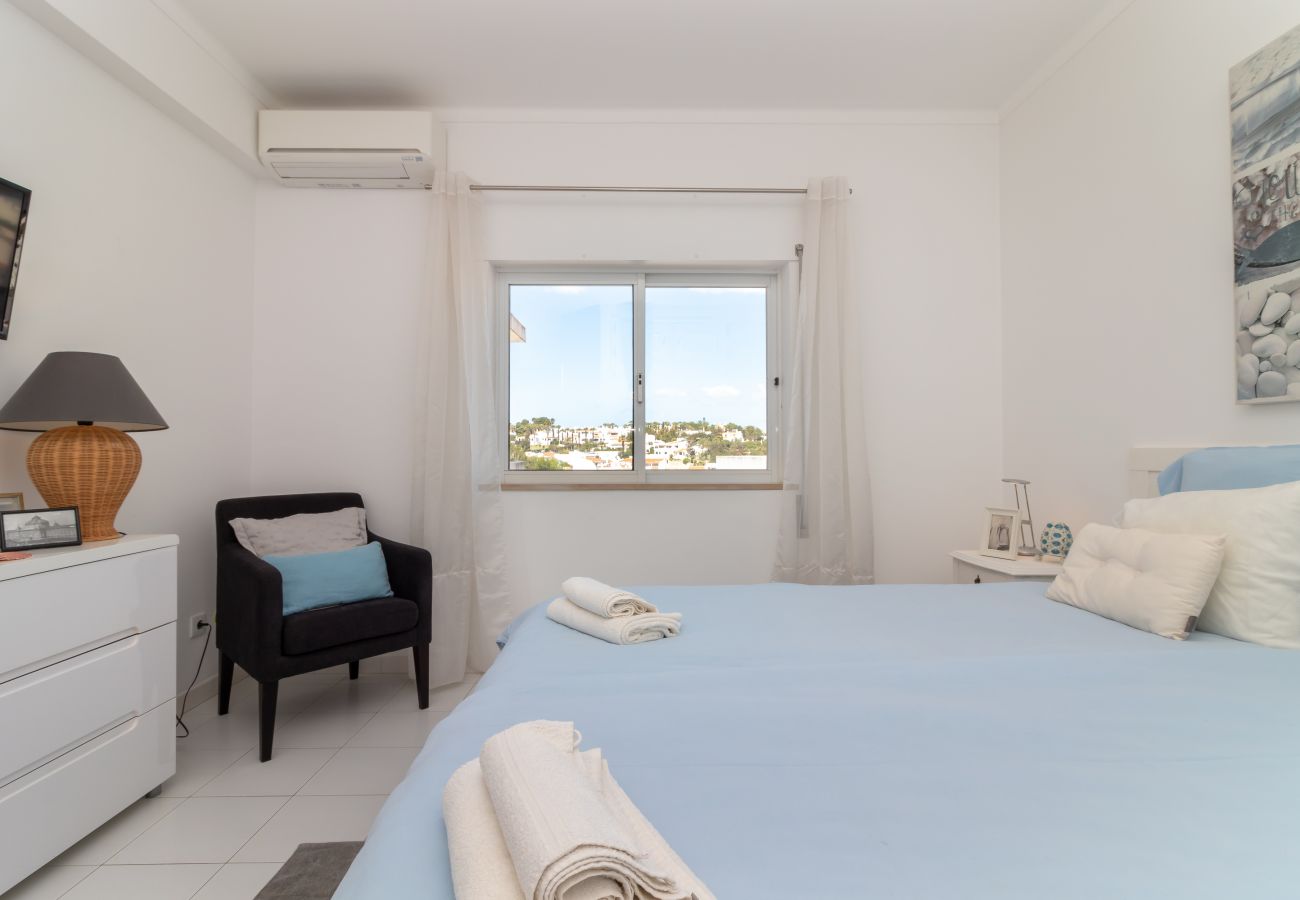 Apartment in Carvoeiro - Casa Branco - 1 Bed, communal pool, just 300m from beach & town centre