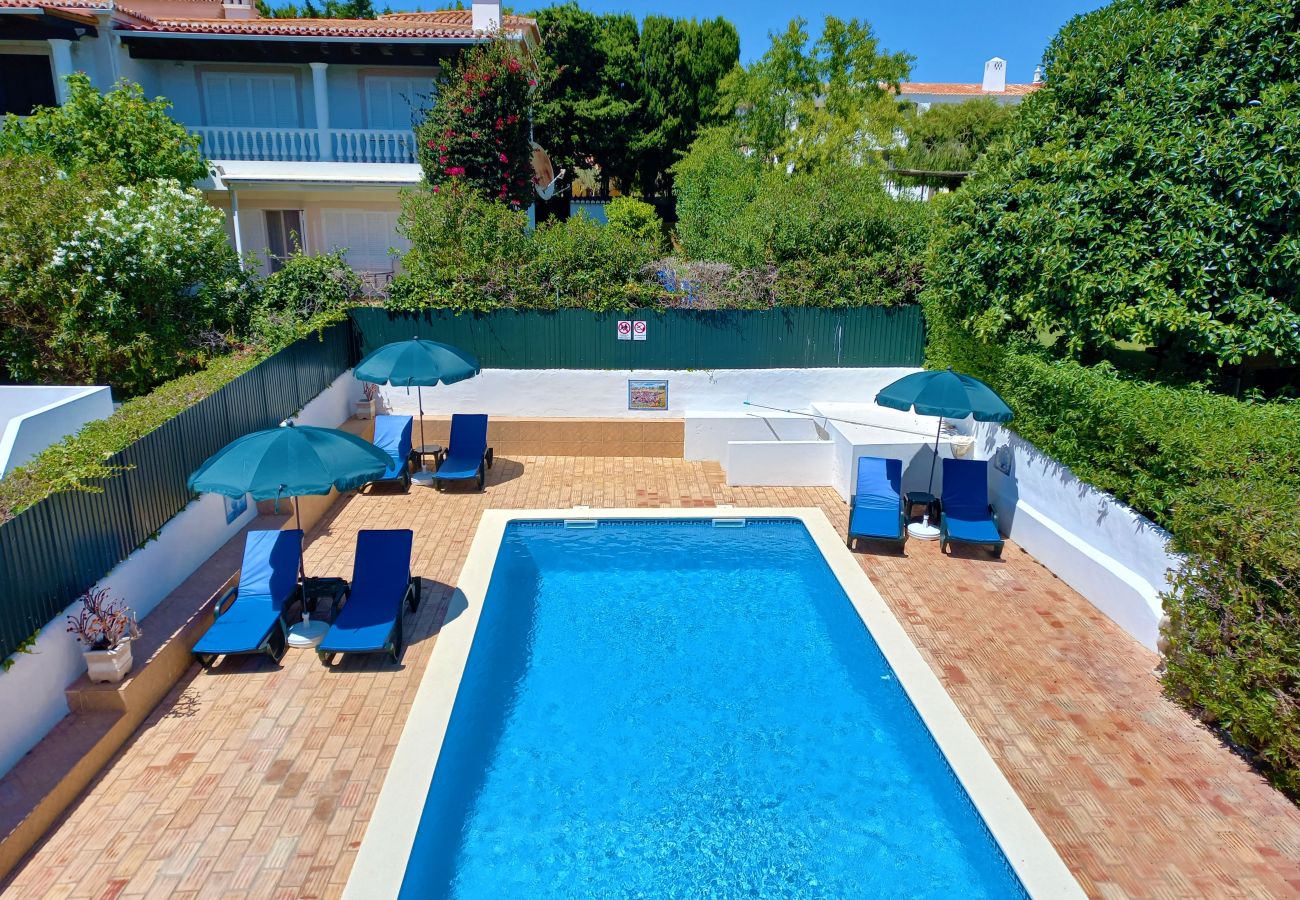 Villa in Carvoeiro - Villa Loretta - Private heated pool, two minutes' walk to tennis club