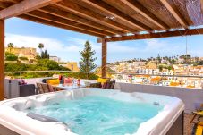 House in Carvoeiro - Casa Ayla - 2 bedrooms, jacuzzi, sea...