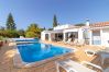 Villa in Carvoeiro - Casa Santa Barbara - Heated swimming pool, ping pong table, just 1km from beach 