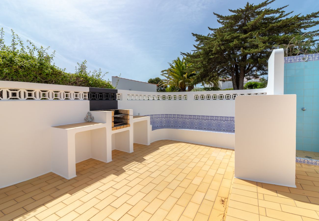 Villa in Carvoeiro - Casa Ballyhale - Private swimming pool, walking distance to beach & golf course 