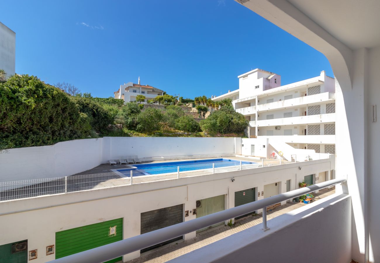 Apartment in Carvoeiro - Apartment Farol - Centre of Carvoeiro, communal pool and 300m from beach