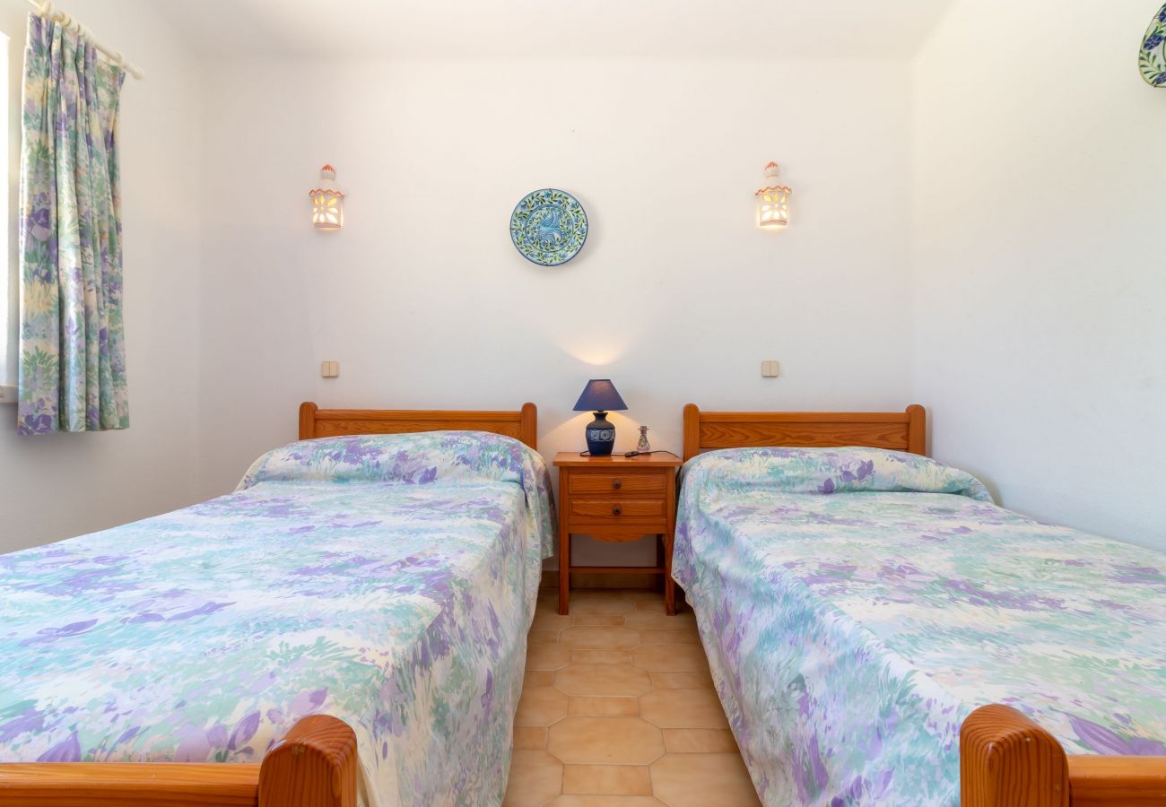 Villa in Carvoeiro - Casa Colina Azul - Private swimming pool, walking distance to Carvoeiro centre & beach