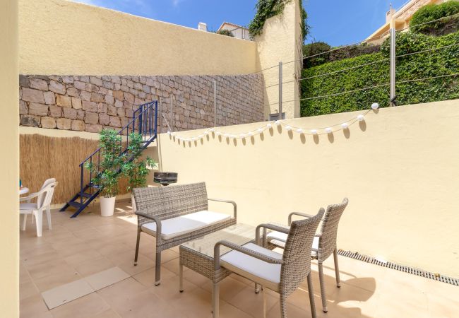 Apartment in Carvoeiro - Casa Peggy - Communal pool & garden, just 500m from the beach