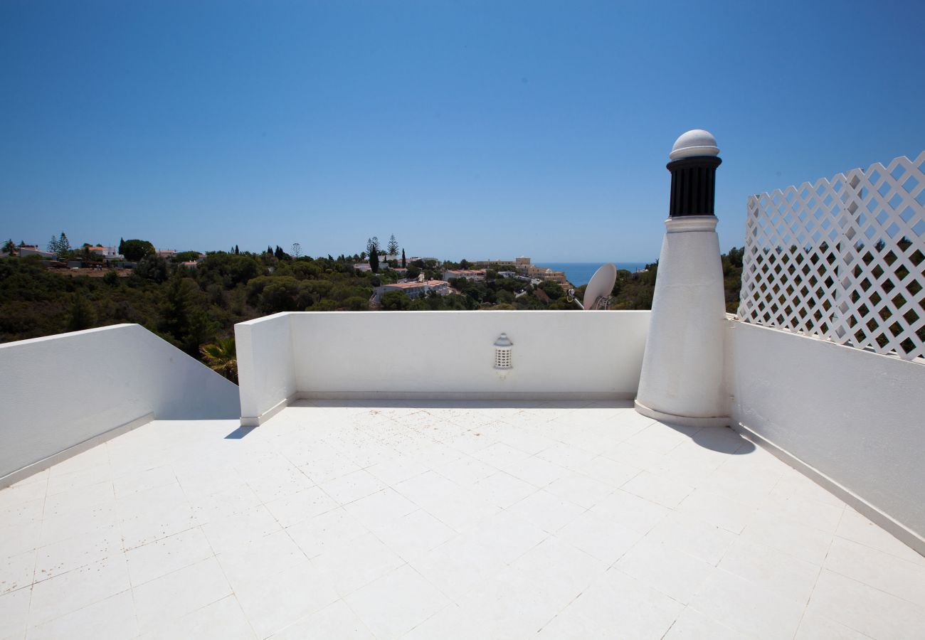 House in Carvoeiro - Casa Silver - Walking distance to golf course and beach