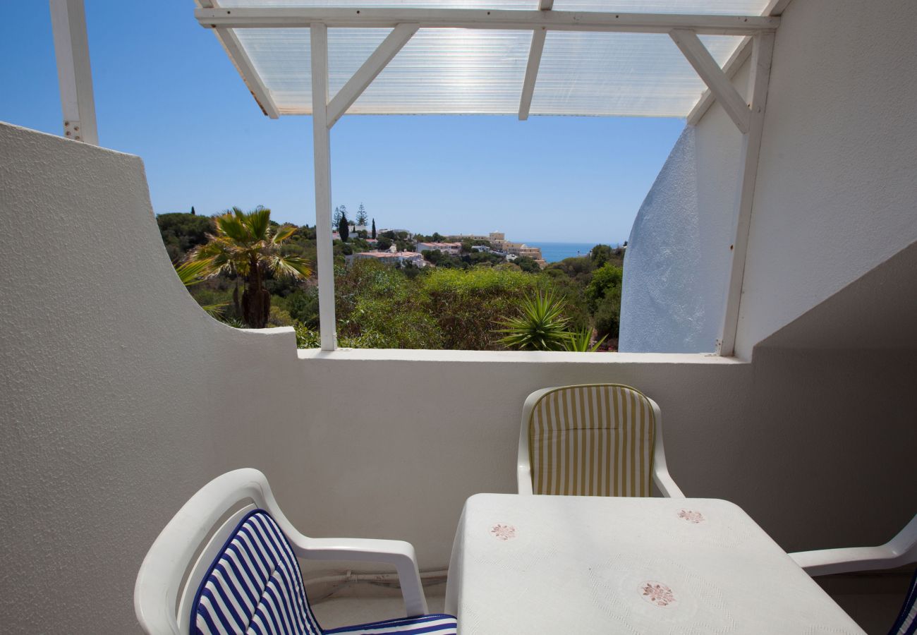 House in Carvoeiro - Casa Silver - Walking distance to golf course and beach