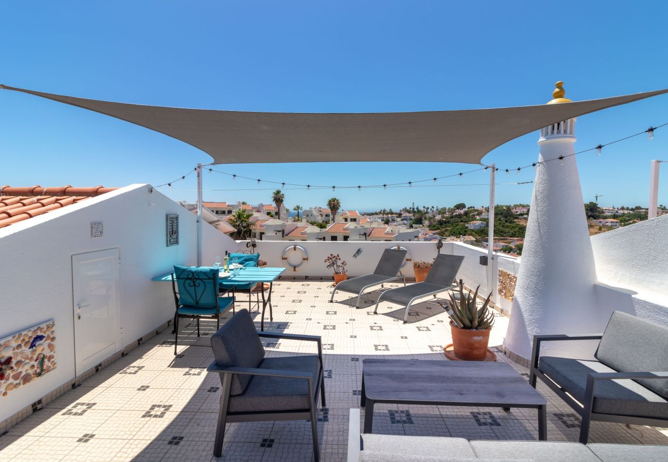 Apartment in Carvoeiro - Casa Encantada - Communal pool & garden, just a 5 minute walk to town centre
