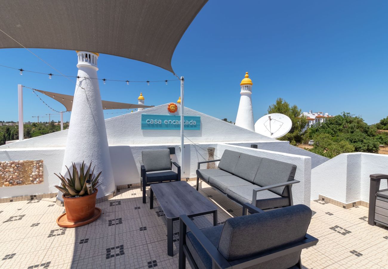 Apartment in Carvoeiro - Casa Encantada - Communal pool & garden, just a 5 minute walk to town centre