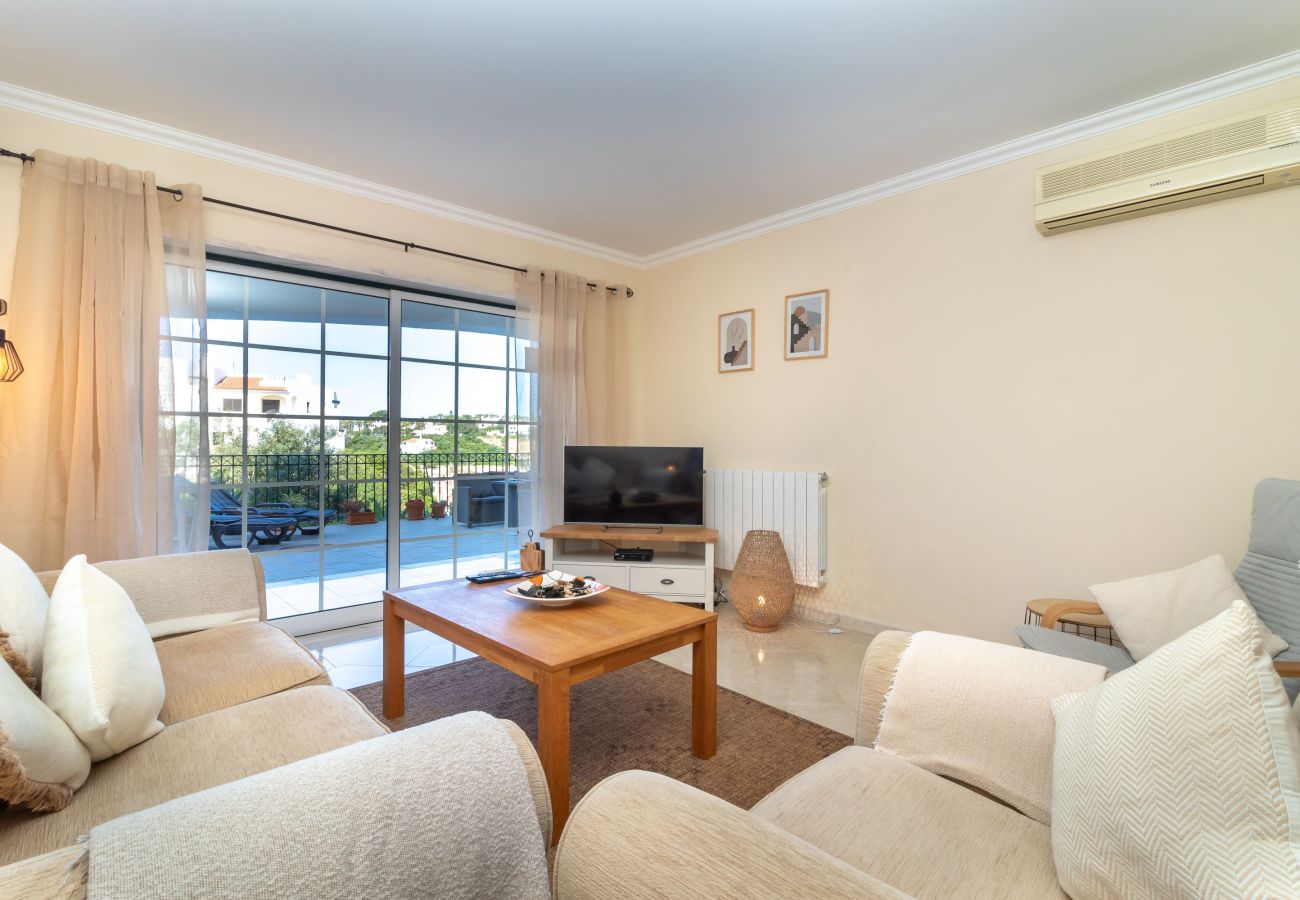 Apartment in Carvoeiro - Casa Bela Vista - Communal pool, close to town centre, beach and amenties