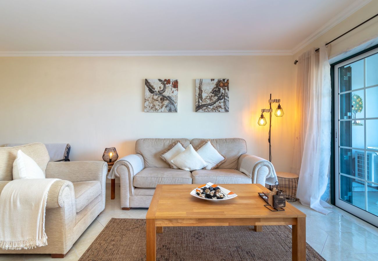 Apartment in Carvoeiro - Casa Bela Vista - Communal pool, close to town centre, beach and amenties