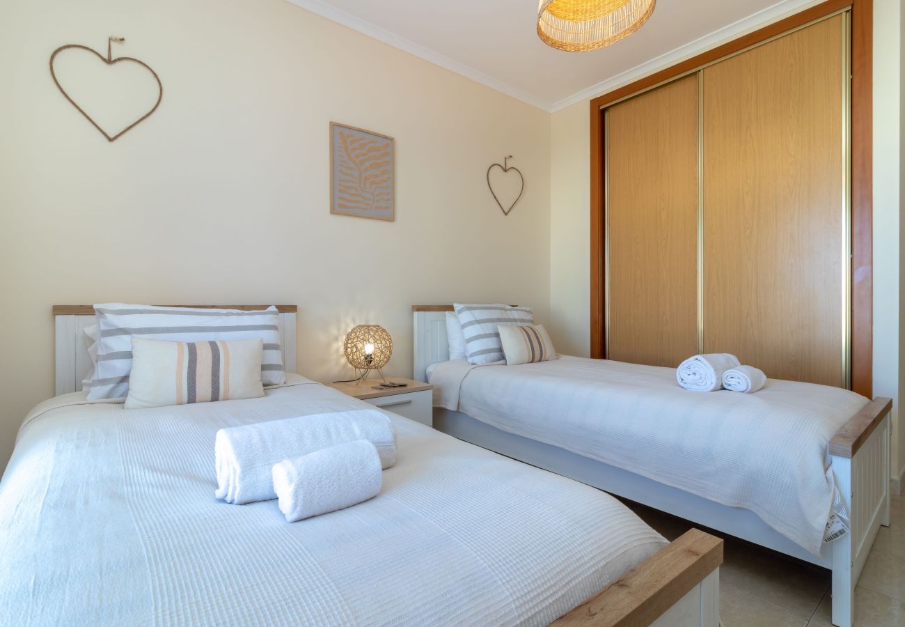 Apartment in Carvoeiro - Casa Bela Vista - Communal pool, close to town centre, beach and amenties