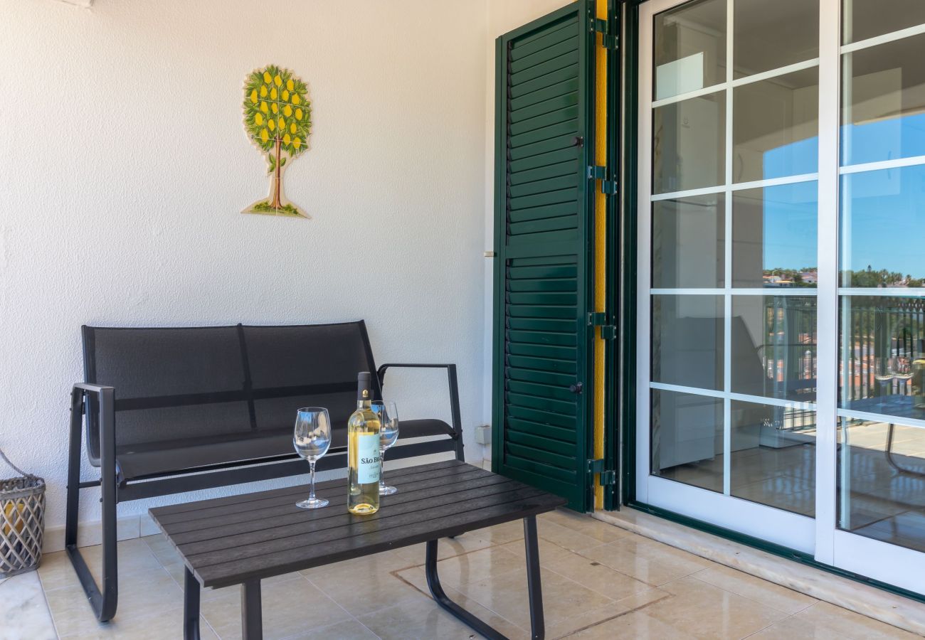 Apartment in Carvoeiro - Casa Bela Vista - Communal pool, close to town centre, beach and amenties