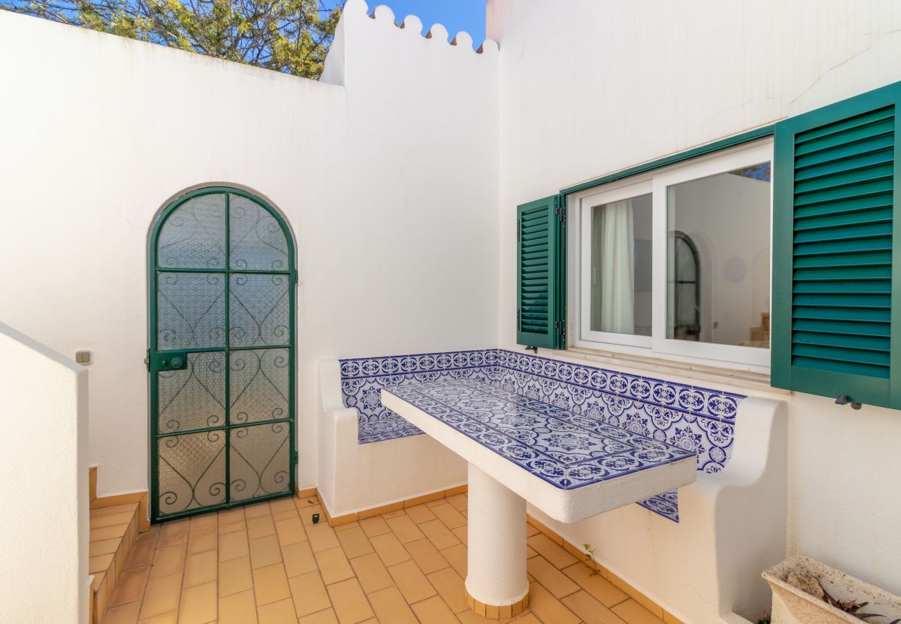 House in Carvoeiro - Casa do Farol - Private pool. walking distance from beach & golf course