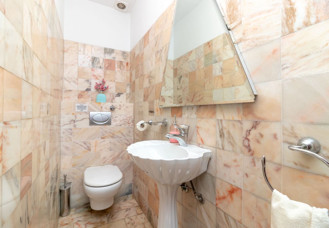 Villa in Carvoeiro - Casa da Saudade - Heated swimming pool, walking distance to town and beach