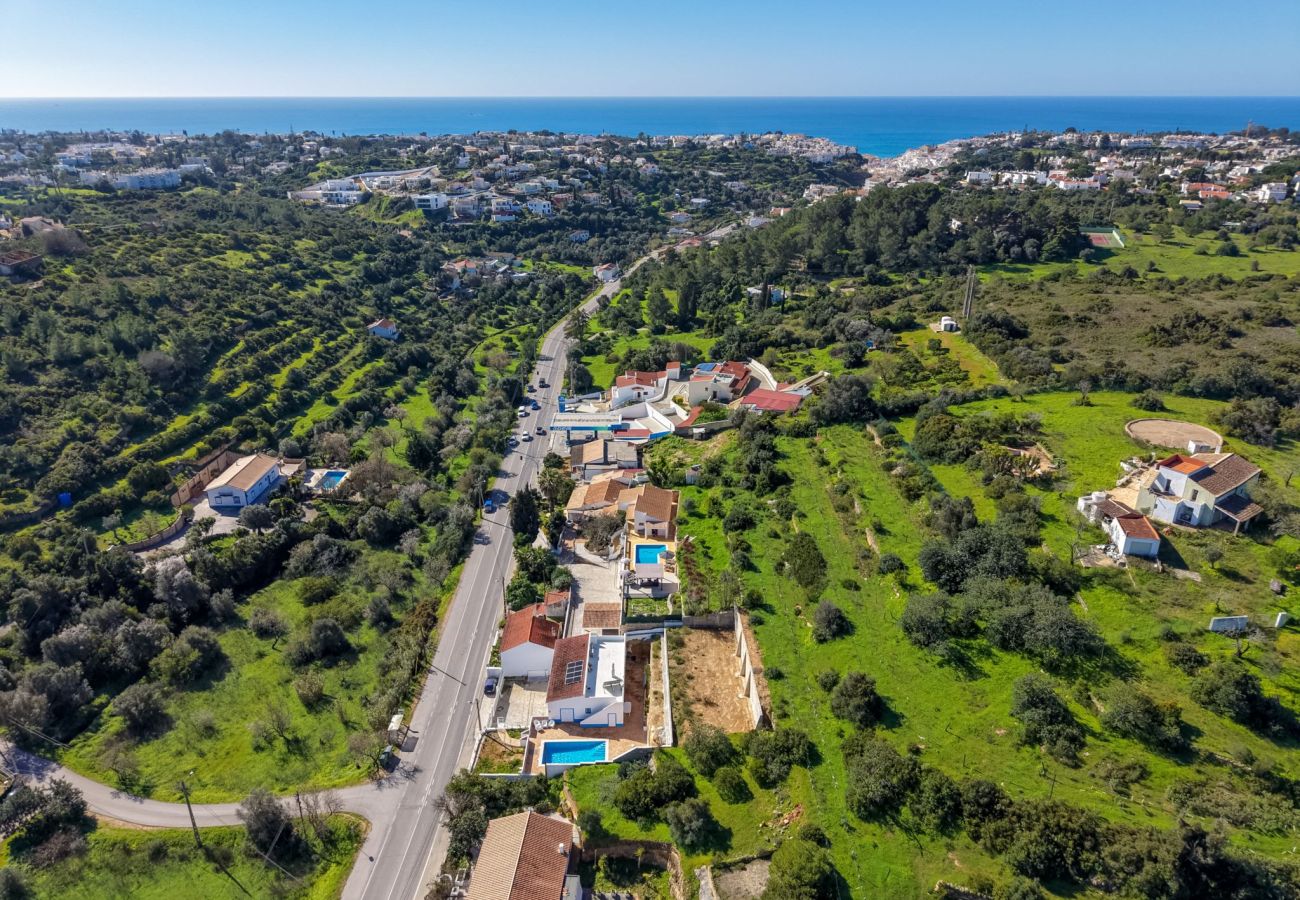 Villa in Carvoeiro - Casa da Saudade - Heated swimming pool, walking distance to town and beach