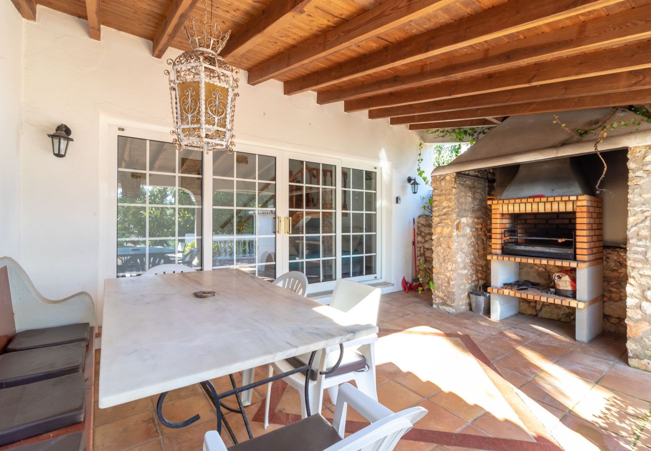 Villa in Carvoeiro - Casa da Saudade - Heated swimming pool, walking distance to town and beach