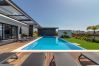 Villa in Carvoeiro - Vivenda Boa Vida - Luxury villa, heated infinity pool, jacuzzi, 8 pax