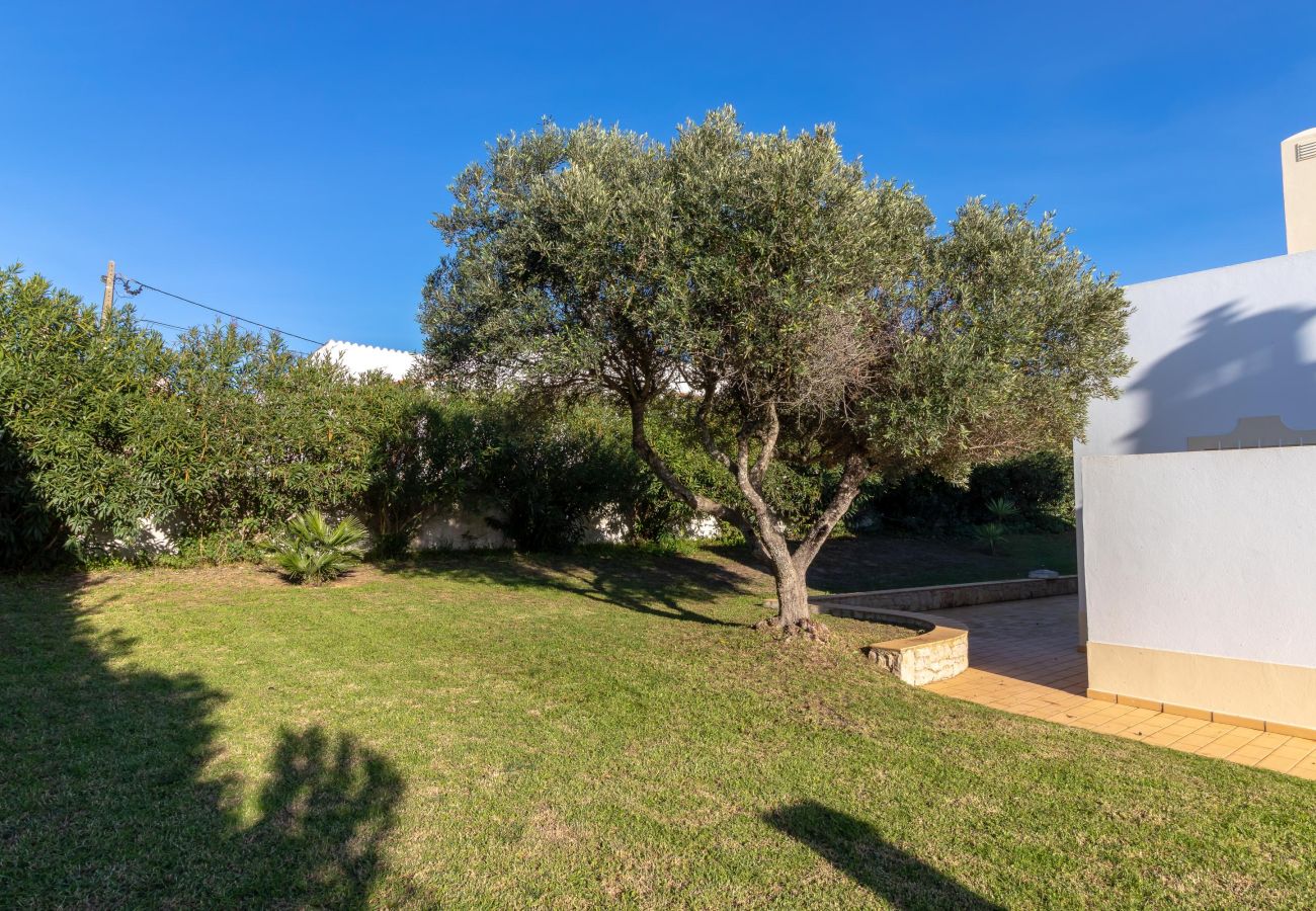 Villa in Carvoeiro - Casa Anton - Heated pool, sea views and only 1.5km from town and beach