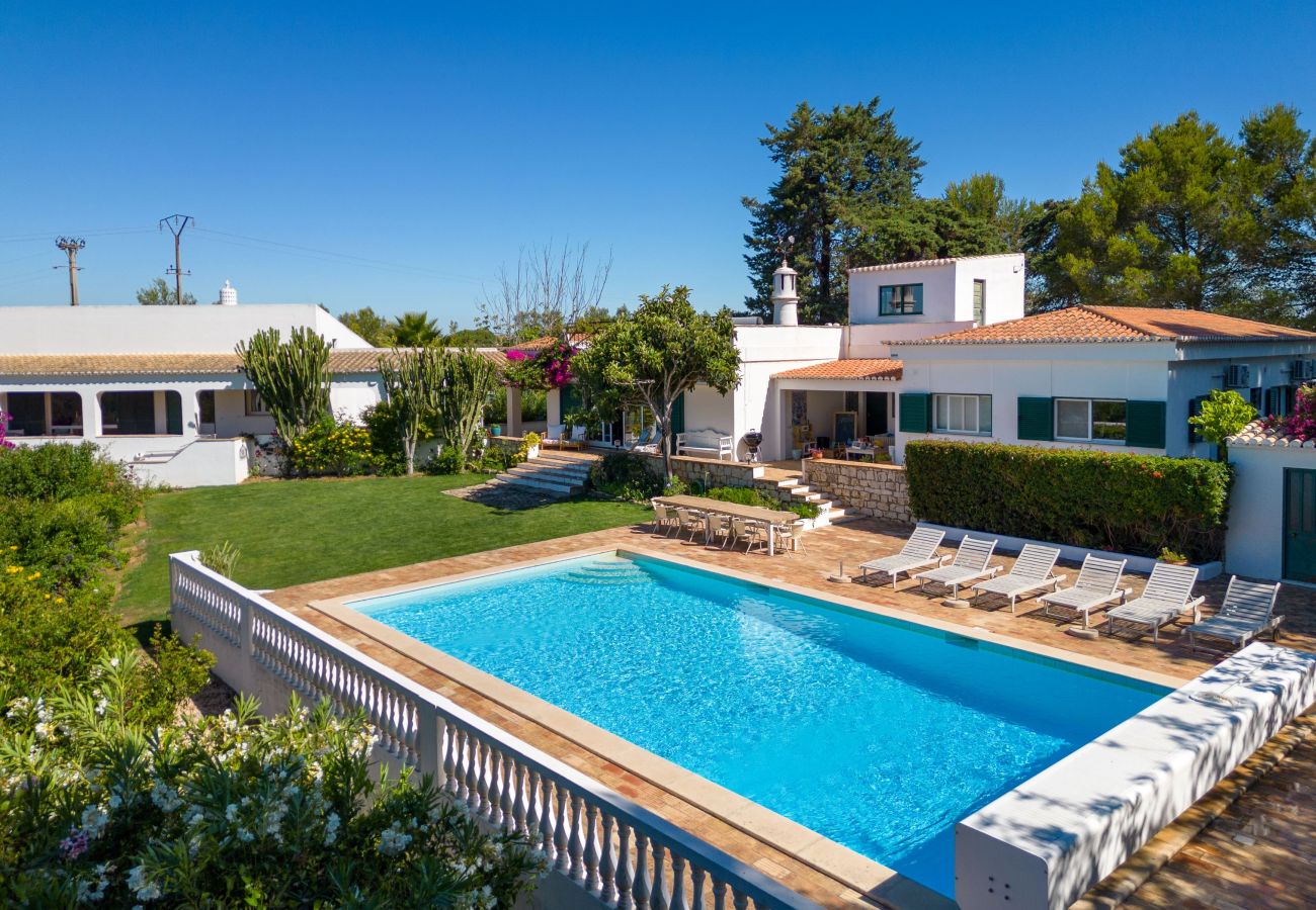 Villa in Carvoeiro - Quinta dos Ciprestes - Heated Pool, Tennis Court & Sea View