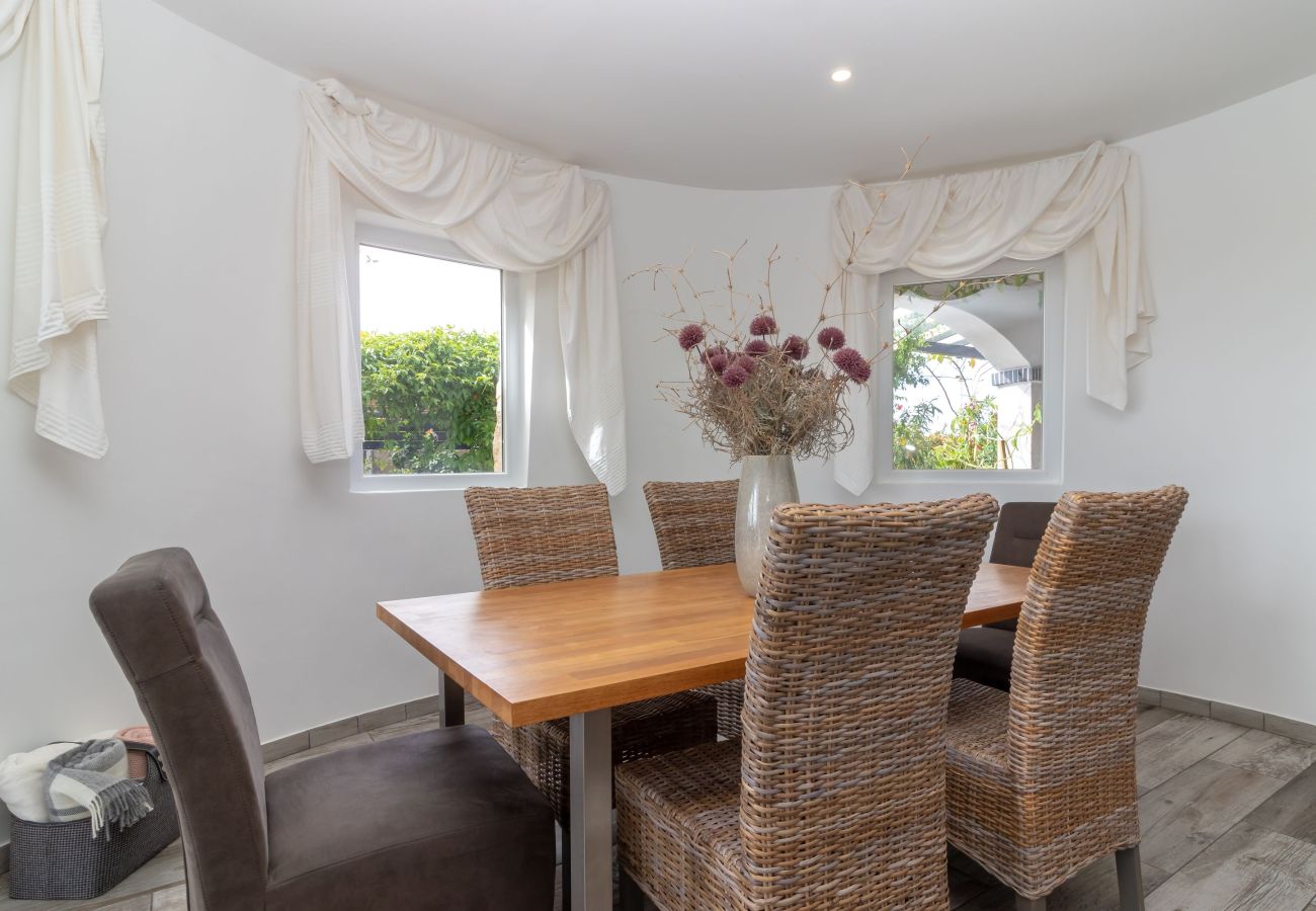 Villa in Lagoa - Quinta Delsy - 5 Bed Villa With Pool Near Praia da Marinha