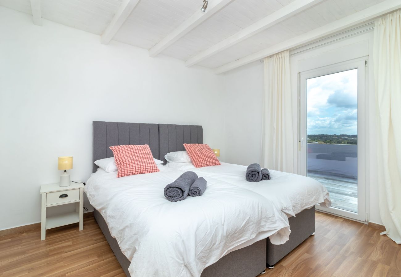 Villa in Lagoa - Quinta Delsy - 5 Bed Villa With Pool Near Praia da Marinha