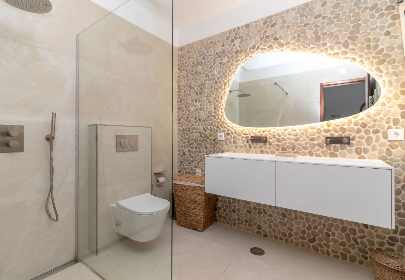 Villa in Carvoeiro - Casa Amoreira - 2 bed villa on resort with swimming pools, a short walk from to beach, town & amenities