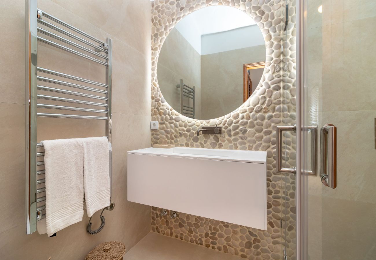 Villa in Carvoeiro - Casa Amoreira - 2 bed villa on resort with swimming pools, a short walk from to beach, town & amenities