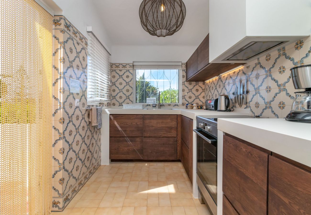 Villa in Carvoeiro - Casa Amoreira - 2 bed villa on resort with swimming pools, a short walk from to beach, town & amenities