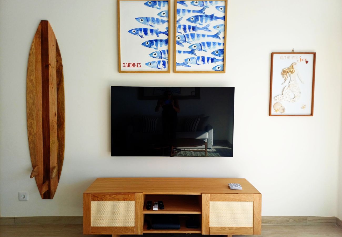 Apartment in Carvoeiro - Casa Beira Mar - 2 bed apartment with stunning sea views close to Carvoeiro town centre