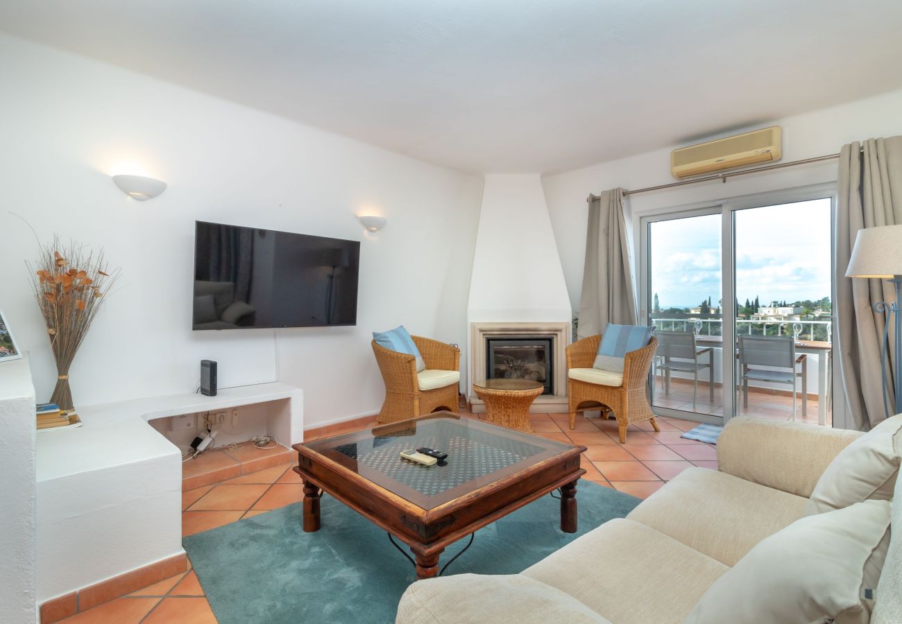 Apartment in Carvoeiro - Casa Franjolea - 2 Bedrooms,  Shared Pool & Ocean View