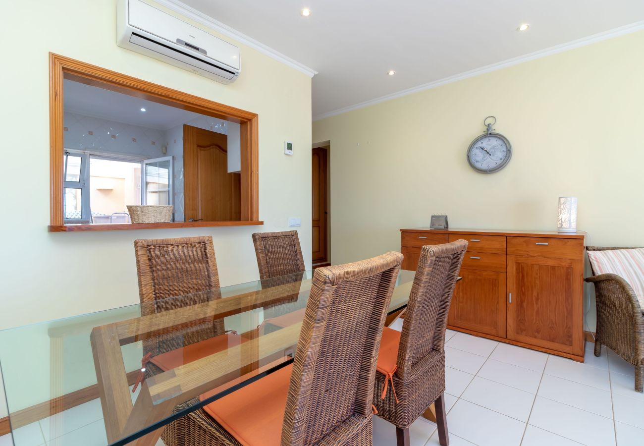 Apartment in Carvoeiro - 1 Bed Apt With Sea Views & Communal Pool