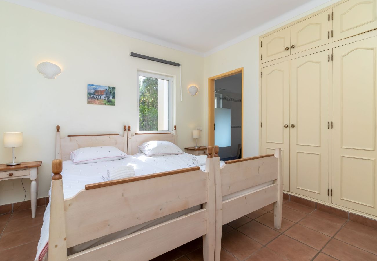 Villa in Carvoeiro - Casa Carpe Diem - 5 Bed Villa With Panoramic Sea Views & Private Pool