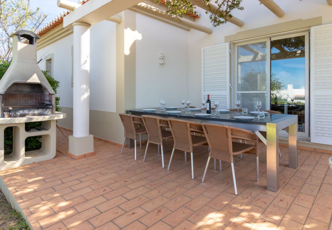 Villa in Carvoeiro - Casa Carpe Diem - 5 Bed Villa With Panoramic Sea Views & Private Pool