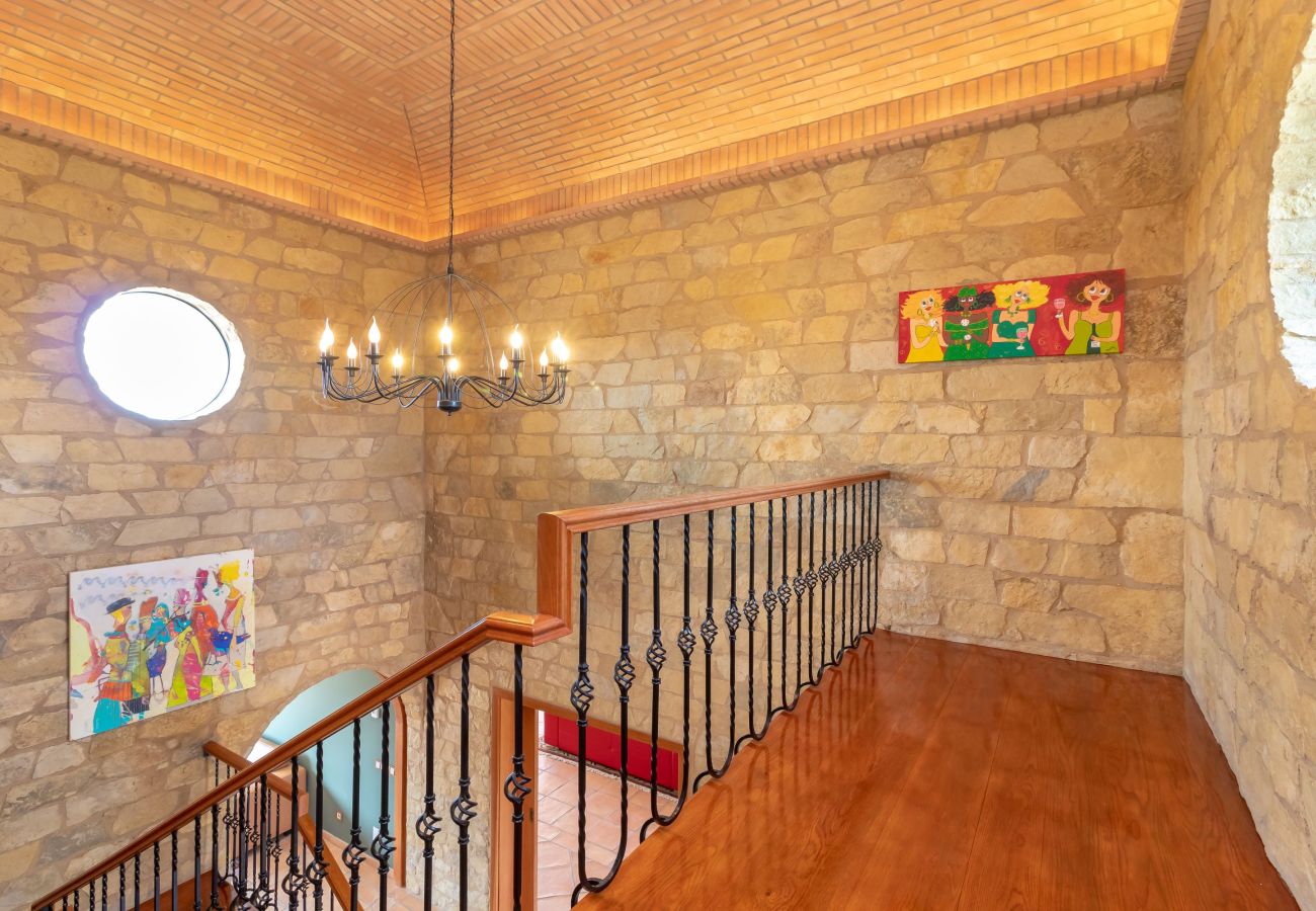 Villa in Carvoeiro - Villa Balder - Luxury villa, 4 bedrooms, heated pool & stunning views 