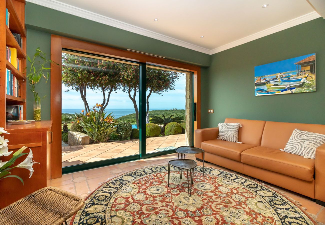 Villa in Carvoeiro - Villa Balder - Luxury villa, 4 bedrooms, heated pool & stunning views 