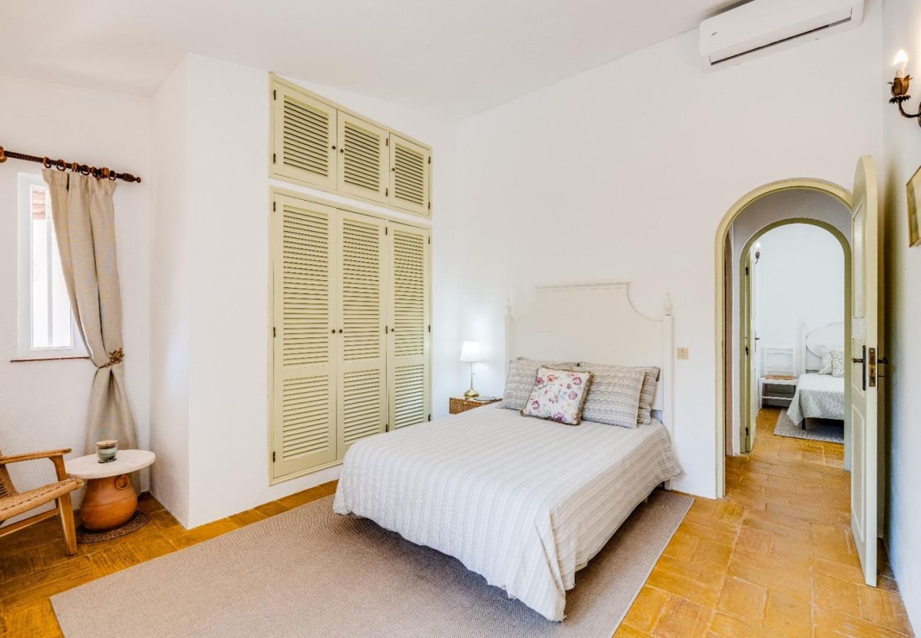 Villa in Carvoeiro - Vivenda Nos Dois - 3 Bed Villa With Heated Pool