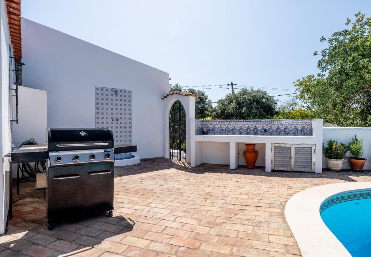 Villa in Carvoeiro - Vivenda Nos Dois - 3 Bed Villa With Heated Pool