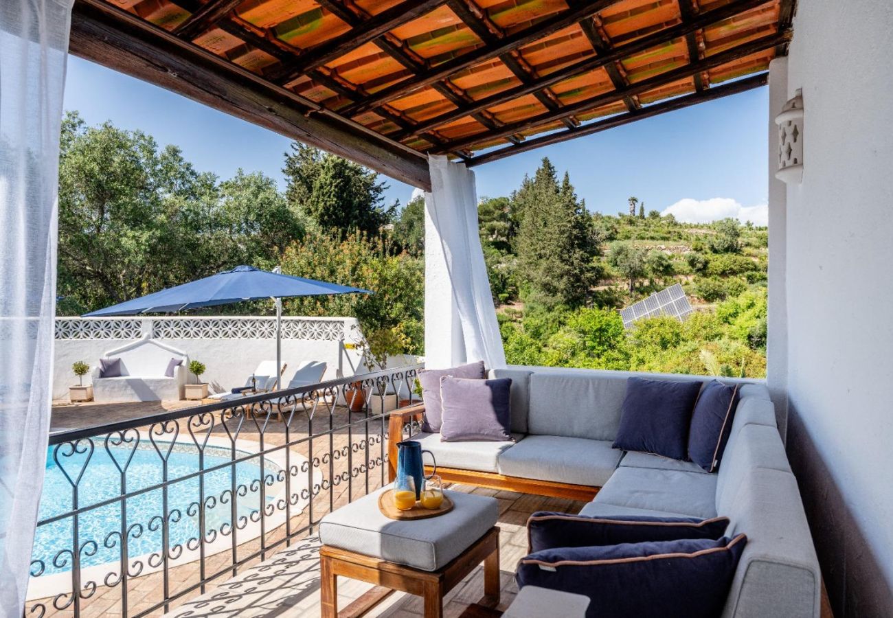 Villa in Carvoeiro - Vivenda Nos Dois - 3 Bed Villa With Heated Pool