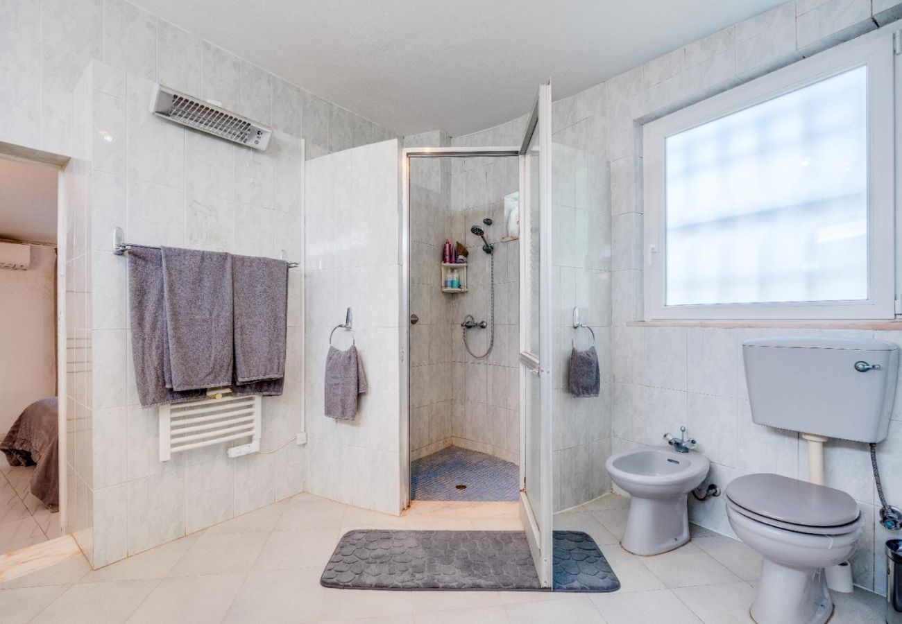 Villa in Carvoeiro - Vivenda Nos Dois - 3 Bed Villa With Heated Pool