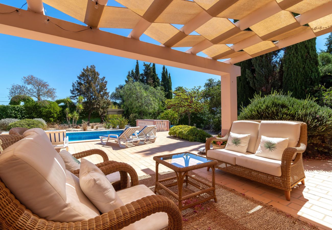 Villa in Carvoeiro - Casa Oásis - 3 Bedroom Villa With Heatead Pool In Carvoeiro