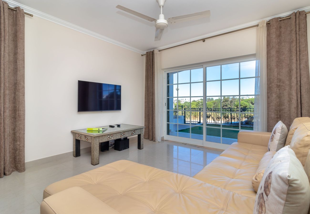 Apartment in Carvoeiro - Casa Vista Mar - 2 Bed Apt With Sea Views & Communal Pool